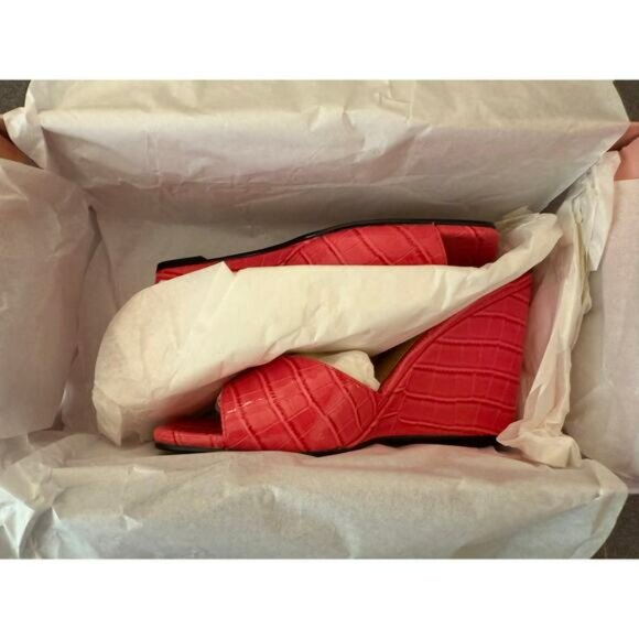 NEW Lisa Vicky Nordstrom Adore-V Croco Wedge Sandals Black Patent Leather 7 - Picture 6 of 7